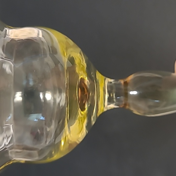 Set of 4 Vintage Etched Vaseline Glasses - Picture 12 of 17